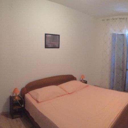 Apartmani Noemi Pula Zimmer foto